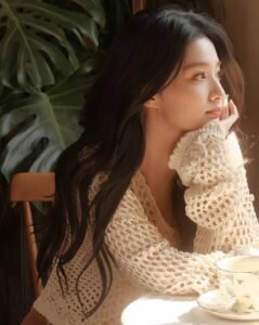 Chủ Nhà Đuổi Tôi Sau Khi Thu 5.000 Tệ