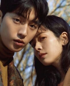 KHÔNG BẤT NGỜ KHI ANH NÓI LY HÔN