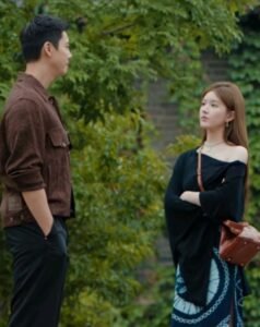 Vợ Cũ Của Anh Ở Trong Nhà