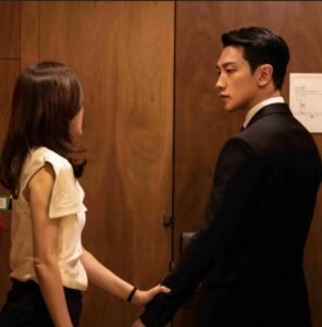 Tôi Bao Nuôi Thư Ký Của Chồng Cũ